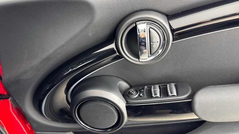 MINI Convertible 1.5 Cooper Classic Premium 2dr Auto Petrol Convertible